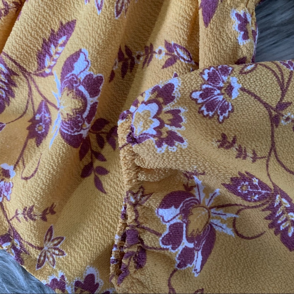 Yellow printed blouse - Picture 3 of 6